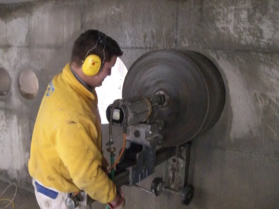 Leistung Grolochbohrungen